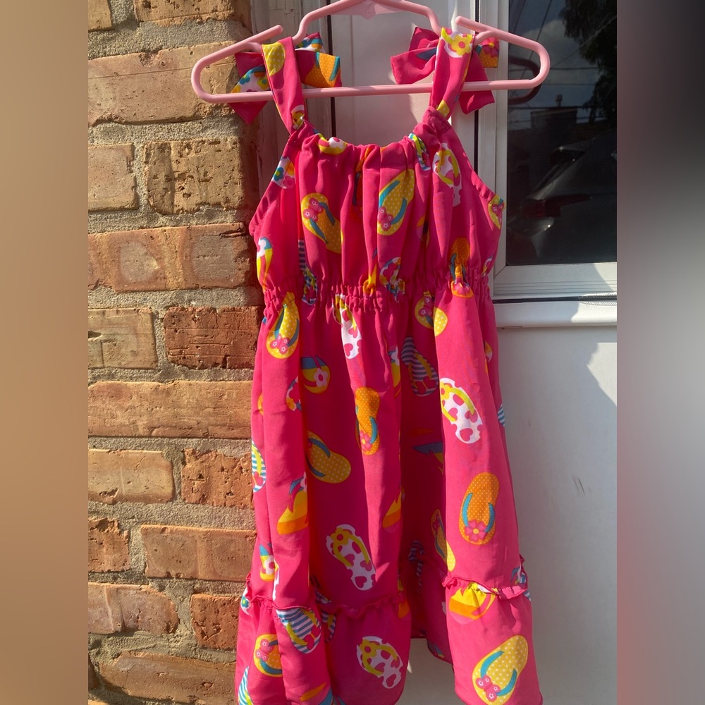 Toddler Summer Dress 👙🏖️🦋 - Picture 3 of 5